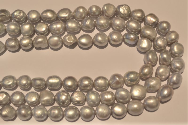 freshwater pearl strands: grey irregular 12.5x11mm