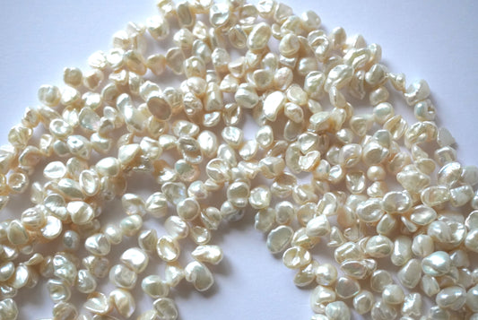 Top-drilled Keshi pearls irregular seed shaped