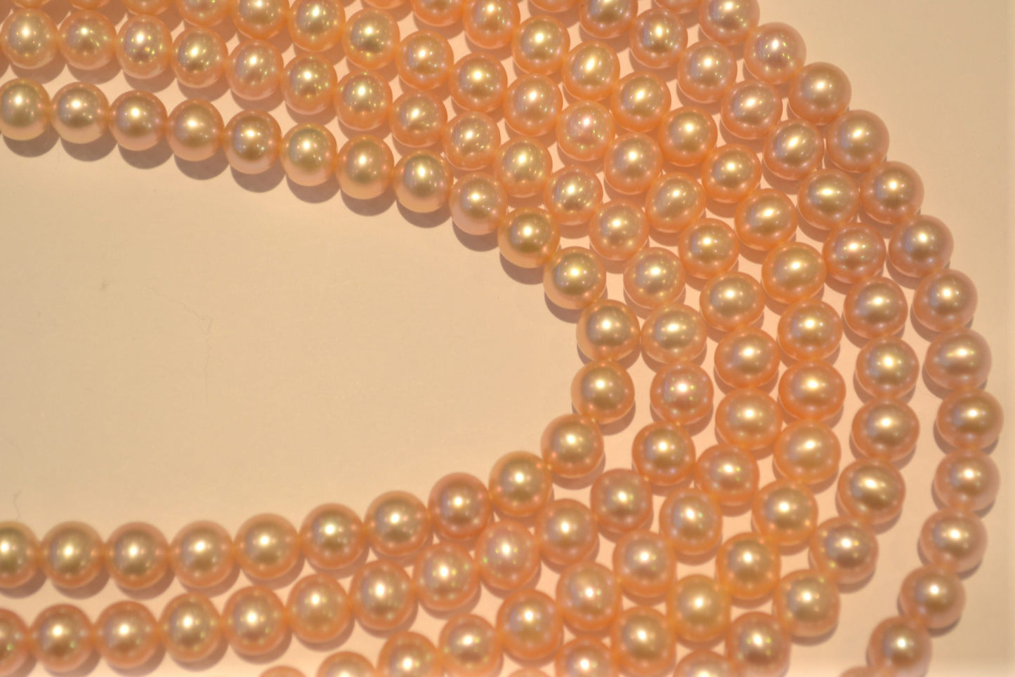 Freshwater pearl strands: pink round 6.5-7mm shiny