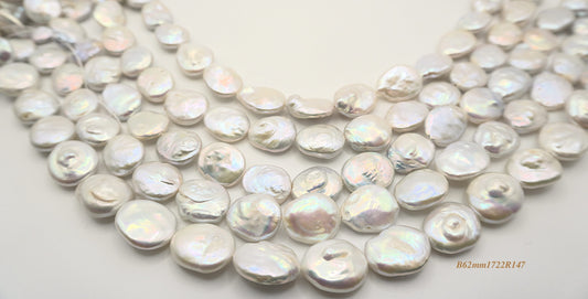 Freshwater pearl strands: Coin pearl Silver grey 17x22mm lustrous long oval