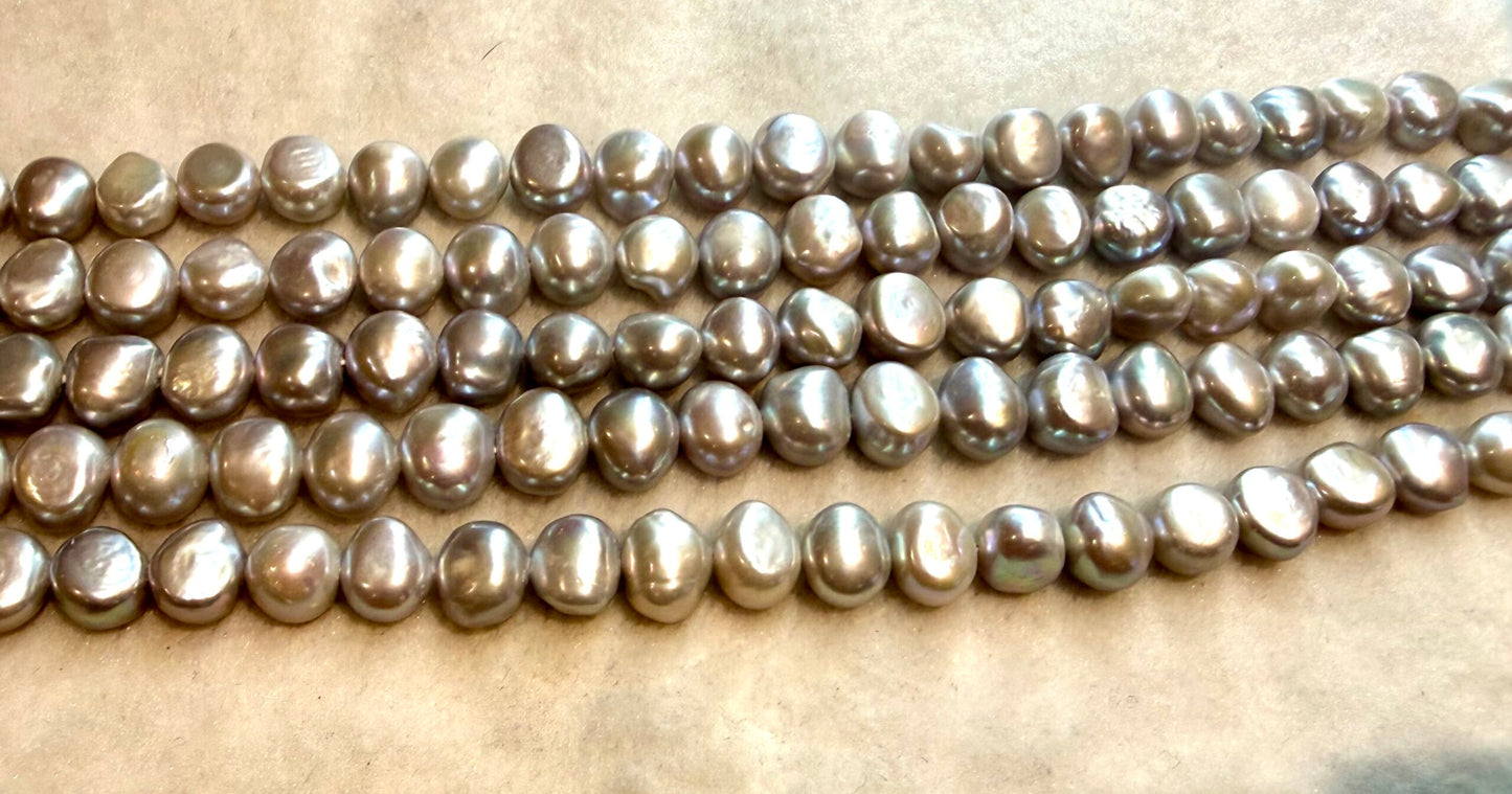 Freshwater pearl strands: grey semi-baroque irregular 9x11mm nugget