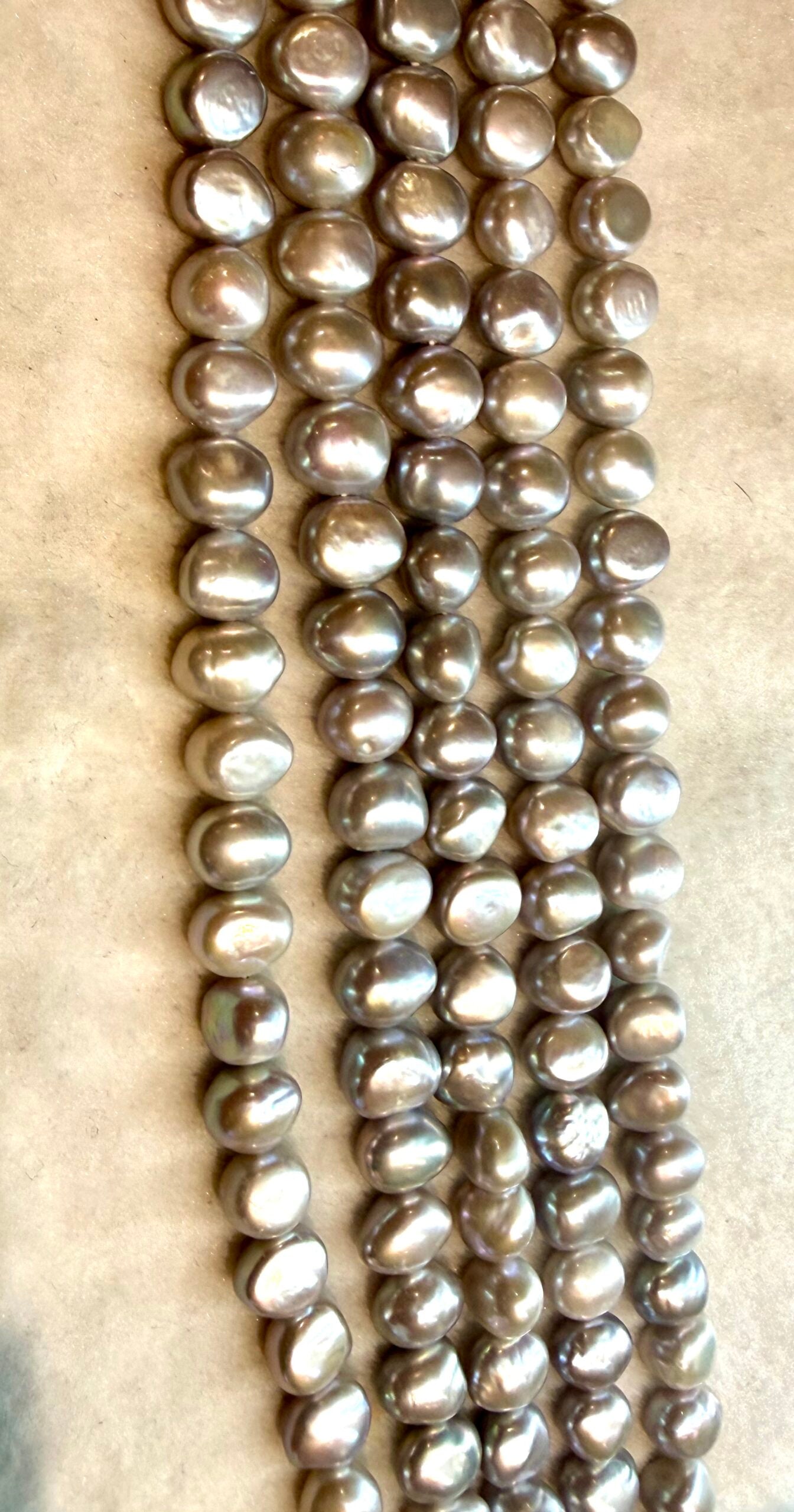 Freshwater pearl strands: grey semi-baroque irregular 9x11mm nugget